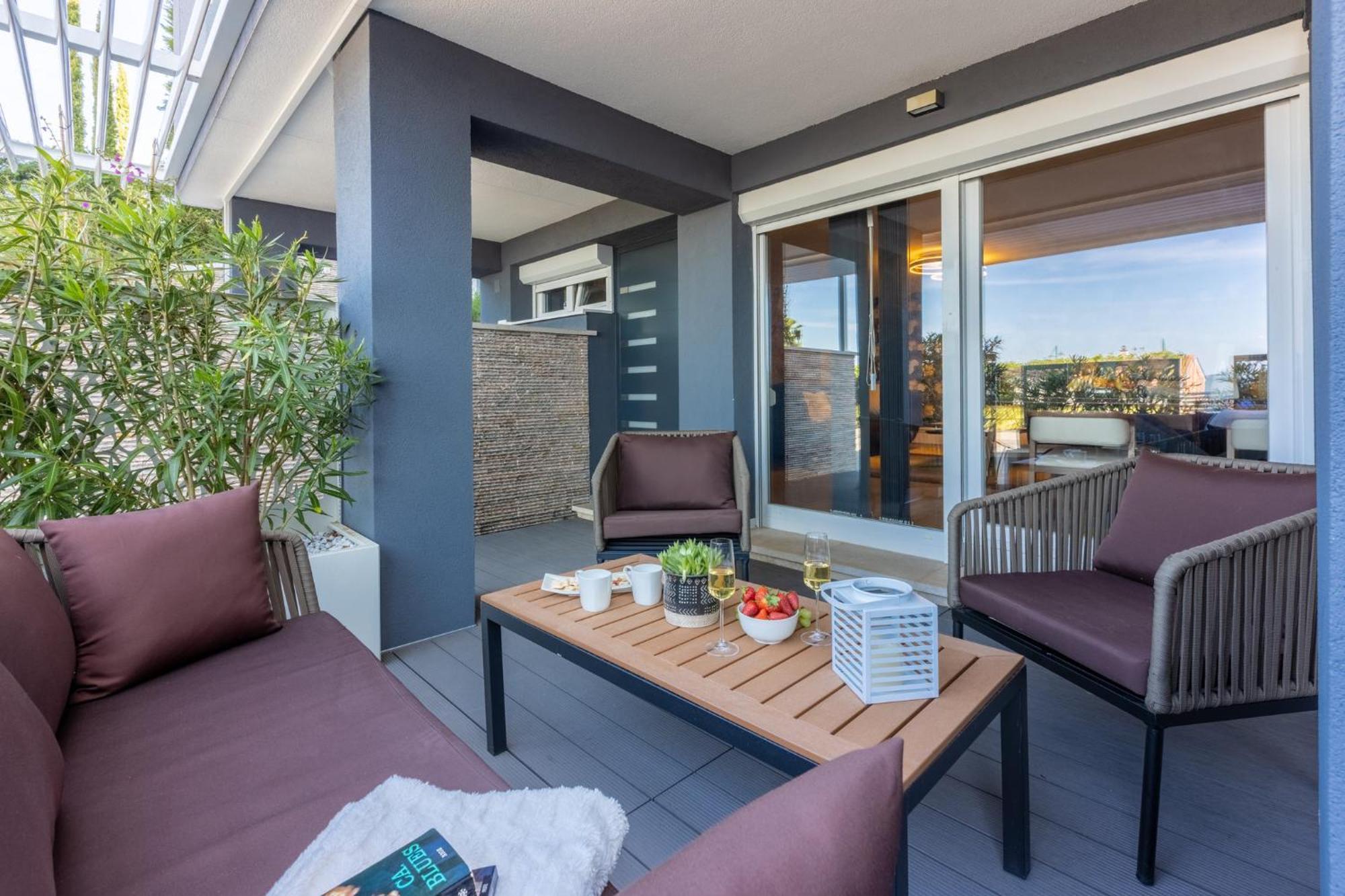 Panoramica Apartment With Whirlpool Цриквениця Екстер'єр фото